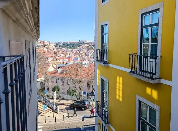 Your floor in Bairro Alto